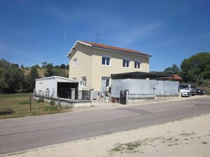 Façade