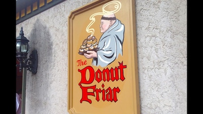 Bear Overlook 🐻 -606- Walk to the “Donut Friar” 🍩