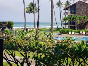 Ocean views from the lanai and you can enjoy one of the 2 pools
