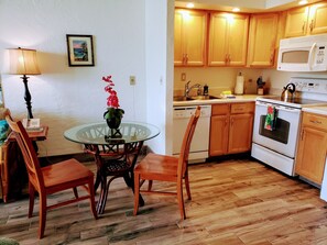 Upgraded, fully equipped kitchen for your vacation meals