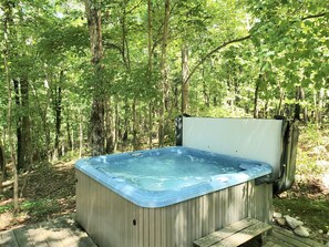 Bain à remous extérieur