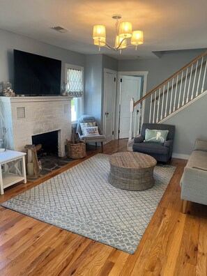Beach Block Seaside Park Living
