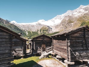 Ciel, Propriété, Bâtiment, Montagne, Neige, Montagnes, Fenêtre, Maison, Bois, Paysage