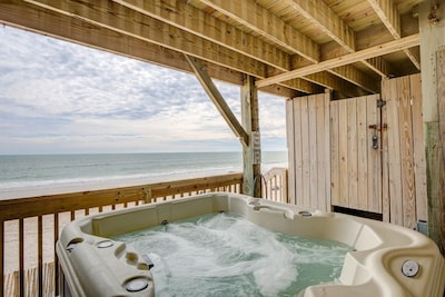 Paradise Found! Fabulous, Flexible, Beach Front Luxury! Hot Tub, Best Location!