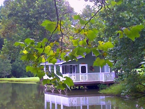 A little cottage by the Pond