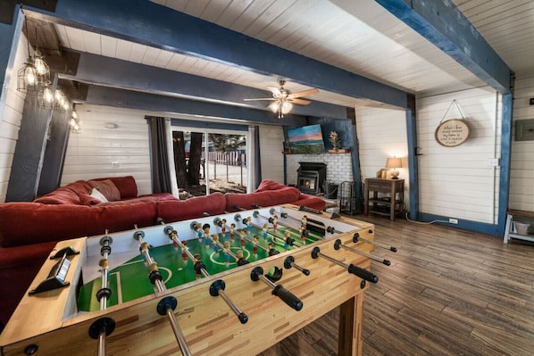 Spielezimmer