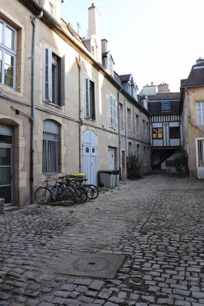 Cour calme