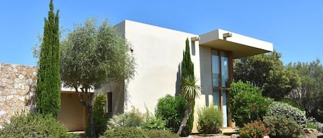 Villa 4