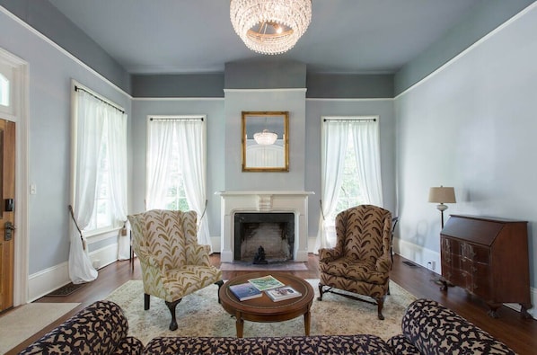 The living room of Bennett. Fireplace is decorative only