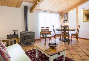  A bright large lounge (approx 35m2)
