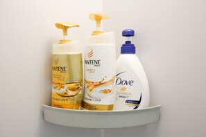 Bathroom amenities