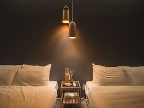 BED ROOM 4 (Double bed×2)