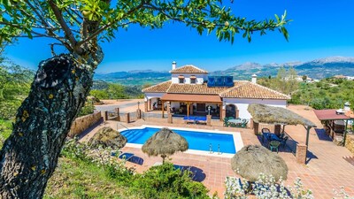 Picture of villa