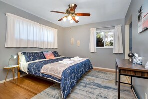 Master bedroom 