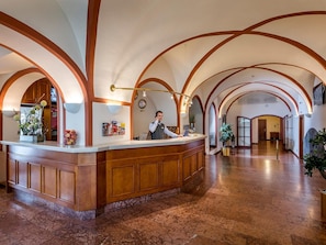 Hall
