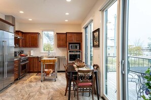 This apartment has 3 bedrooms, 1 1/2 baths, top of the line appliances, and two decks for your viewing pleasure!