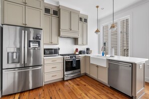 Sabal House | Next to Cannon Green and Veggie Bin