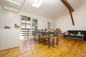 Living and dining room