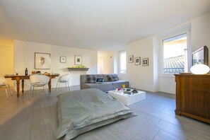 Living room with single sofabed