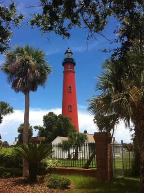 Short Walk to Ponce Inlet Lighthouse