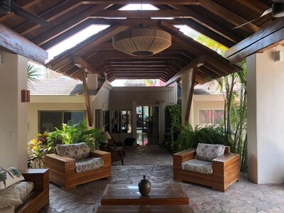 Good Vibe Manzanillo House with private pool outdoor livingroom, one floor.