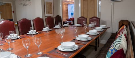 Large dining table in Apartment 1