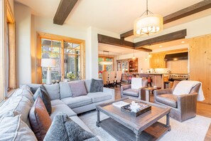 Spacious, and Stunning Great Room - Living Room, Gourmet Kitchen and Dining Area