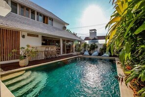 Villa Bella, 3 BR Seminyak