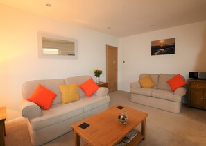 Cosy Lounge