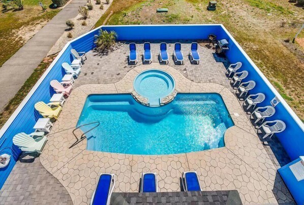 surf-or-sound-realty-high-seas-564-pool5