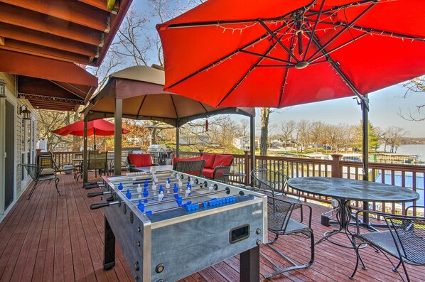 Lake Ozark Vacation Rental | 4BR | 3BA | 2,160 Sq Ft | Stairs Required