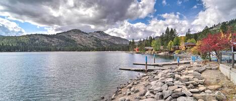 Truckee Vacation Rental | 4BR | 3.5BA | 2-Story House | Stairs Required