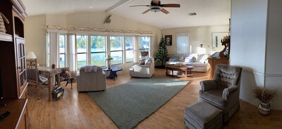 Lakeview from your living room. Water touches the back yard.