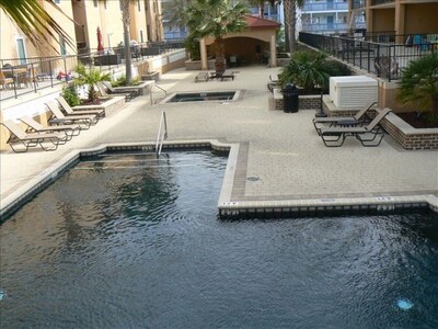 Brass Rail 319 - Premier Condo on Tybee - 2 Pools & Hot Tub - Perfect Location!