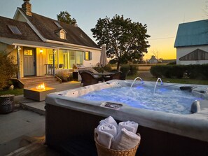 Bain à remous extérieur