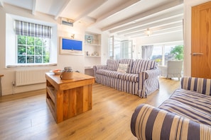 Adanac, Sennen Cove. Ground floor: Sitting room with a king-size sofa bed