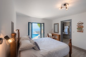 Master Bedroom with Balcony and ensuite bathroom and magnificent seaview