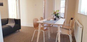 Open plan dinning and living room 