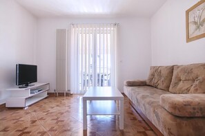 Wohnbereich mit Schlafsofa