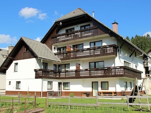 Window, House, Home, Roof, Door, Balcony, Siding, Cottage, Sash Window, Porch