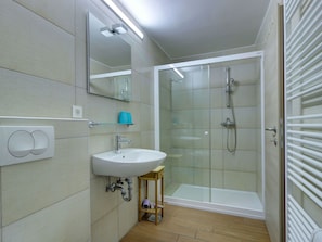 Flooring, Interior Design, Plumbing Fixture, Bathroom Sink, Floor, Bathroom, Sink, Tap, Toilet, Plumbing