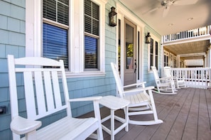 Lower Front Porch with Rocking Chairs