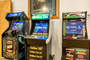 3 Classic Arcades Making Your Stay Fun For All Ages