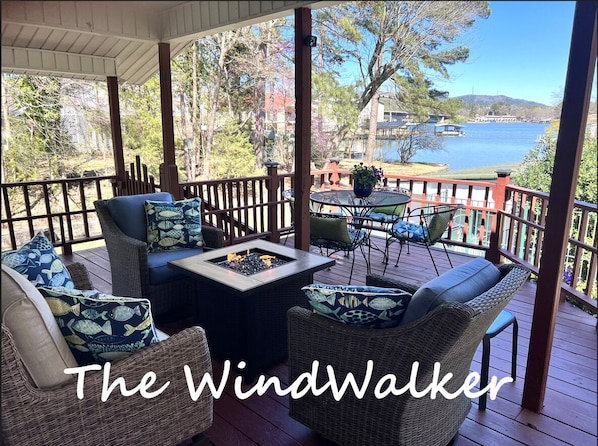 Sit, relax, or dine alfresco on the deck overlooking the beautiful Lake Hamilton