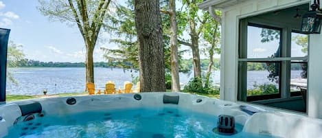 Lake view from hot tub