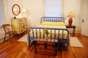Front Bedroom has full-size memory foam mattress and chest of drawers.