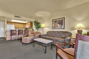 Pull-out couch sleeps 2 guests