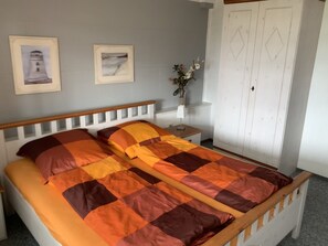 Schlafzimmer 1 mit 1 Doppelbett