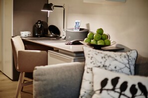 Junior Loft in elegantem Design mit großem Balkon