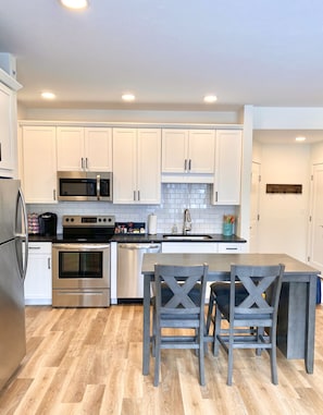 Full Kitchen set up for a short or extended stay. 